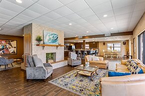 Bay Dreamer - Massive Bayfront Home W/ Private Pool 3 Bedroom Home by 