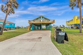 Alsup House In Jamaica Beach 3 Bedroom Home by RedAwning