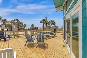 Alsup House In Jamaica Beach 3 Bedroom Home by RedAwning