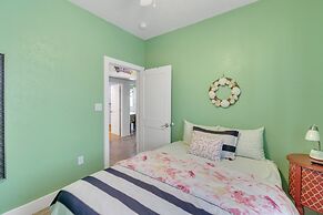 Sea-esta Completely Renovated 2 Story Home Only 1.5 Blocks To The Beac