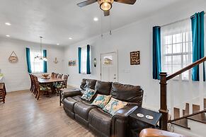 Sea-esta Completely Renovated 2 Story Home Only 1.5 Blocks To The Beac