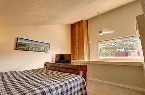 Sb206 Snowbridge 2br 2ba 2 Bedroom Condo by RedAwning