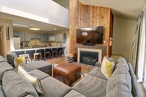 Sb206 Snowbridge 2br 2ba 2 Bedroom Condo by RedAwning