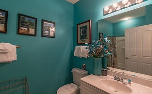 Havens #814 3 Bedroom Condo by RedAwning