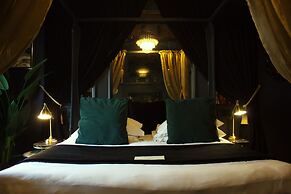 Impossible Motel