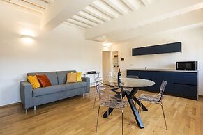 Santa Croce Palace by Mmega