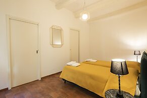 Santa Croce Palace by Mmega