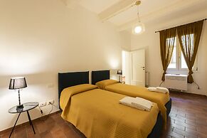 Santa Croce Palace by Mmega