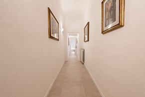 Santa Croce Palace by Mmega