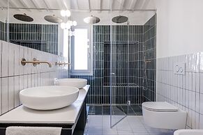 Santa Croce Palace by Mmega