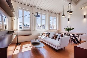 Santa Croce Palace by Mmega