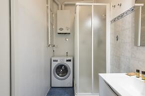 Santa Croce Palace by Mmega