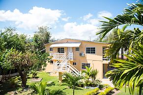 Hunny Bay Resort