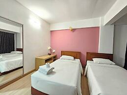 Crown   Bts   Nana  Hotel