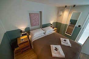 Vesta Retire - Kalamata Mediterranean Villas