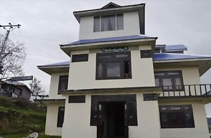 Al Pine Guest House