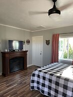 Millz Manor at Fall River Millz