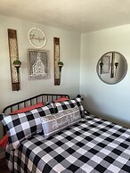 Millz Manor at Fall River Millz