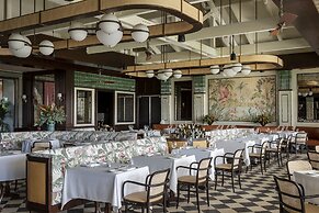 Tower at The Boca Raton