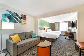 Comfort Inn & Suites Madison East Interstate I-90
