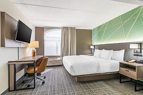 Comfort Inn & Suites Madison East - Monona