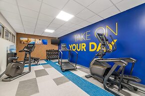 Comfort Inn & Suites Madison East - Monona