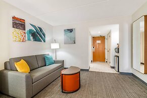 Comfort Inn & Suites Madison East Interstate I-90