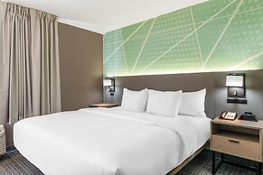 Comfort Inn & Suites Madison East - Monona