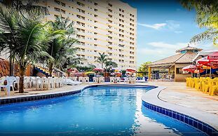 Águas Termais Naturais Piscinas Quentes 24h Sauna Free Golden Dolphin 