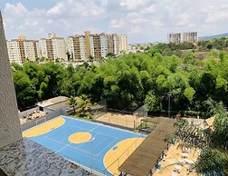 Águas Termais Naturais Piscinas Quentes 24h Sauna Free Golden Dolphin 