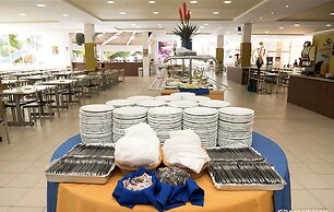 Águas Termais Naturais Piscinas Quentes 24h Sauna Free Golden Dolphin 