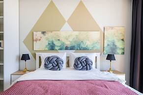 Roya Nova Residence by NewInn