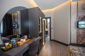 World Class Airport Hotel