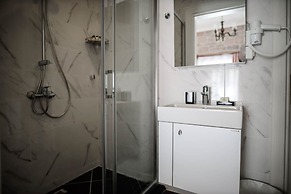 Ali Baris Pansiyon Cunda