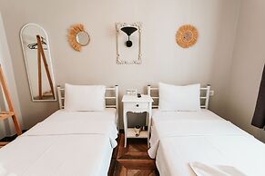 Zeren Alaçatı Butik Otel