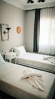 Zeren Alaçatı Butik Otel