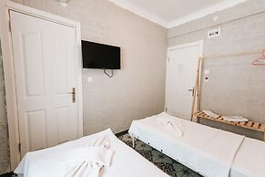 Zeren Alaçatı Butik Otel