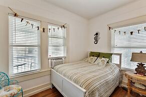 Tina Marie - Just 1 Block To Seawall Beach! 3 Bedroom Home by Redawnin