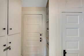 Lazy Days Cottage - Amazing Views And Great Location! 2 Bedroom Home b