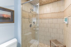 Island Dream - Dawn Condo 1025- Beachfront Views 2 Bedroom Condo by Re