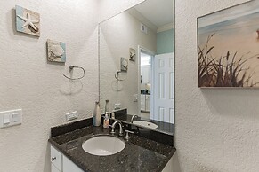 Island Dream - Dawn Condo 1025- Beachfront Views 2 Bedroom Condo by Re