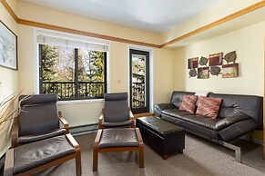 2767 Slopeside Condo by RedAwning