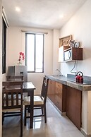 Maui Hostel - Adults Only