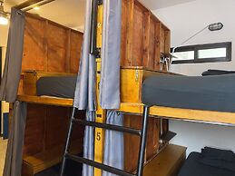 Maui Hostel - Adults Only