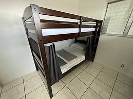 Hallandale Beach Hostel