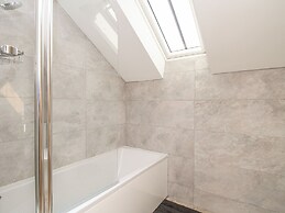 The Granary, Burton Bradstock