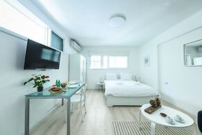 CozyStudio Apt in a vibrant neighborhood