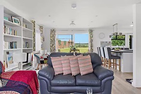 Peaceful Cornwall Retreat With Secure Garden