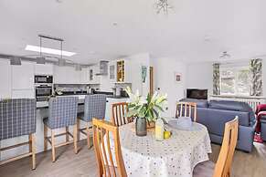 Peaceful Cornwall Retreat With Secure Garden