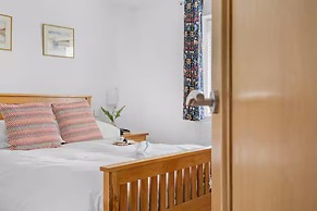 Peaceful Cornwall Retreat With Secure Garden